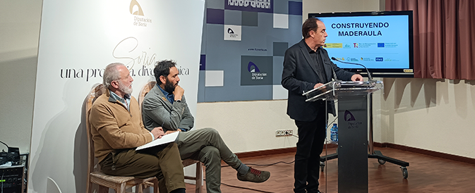 El presidente de la Diputación de Soria presenta el proyecto Construyendo Maderaula